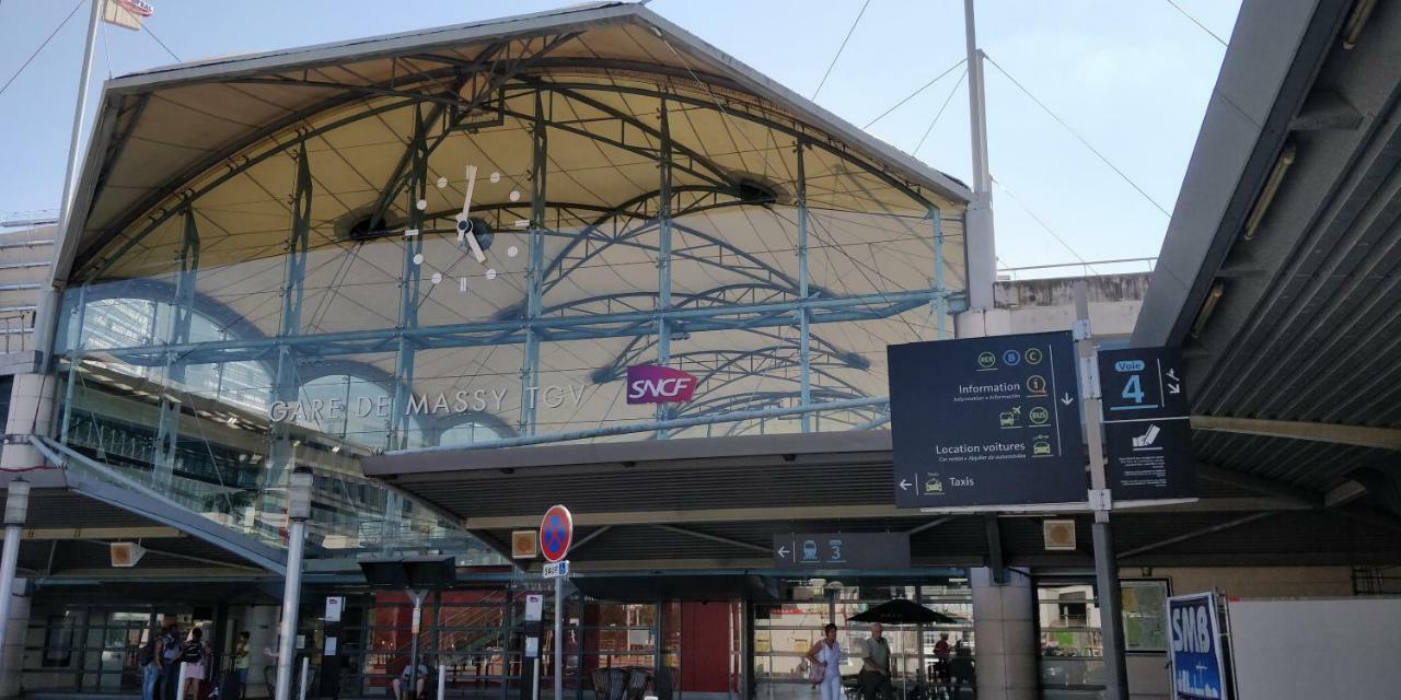 شقة Les Cles Du Bonheur By Beds4Wanderlust, 47M2 Avec Terrasse Privative & Parking-Rer B Tgv 10Min-Orly 20Min ماسي المظهر الخارجي الصورة